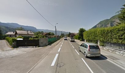 Benkhiat Tahar, Magasin de Tissus à Chevaline